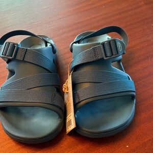 Womens chacos sandals